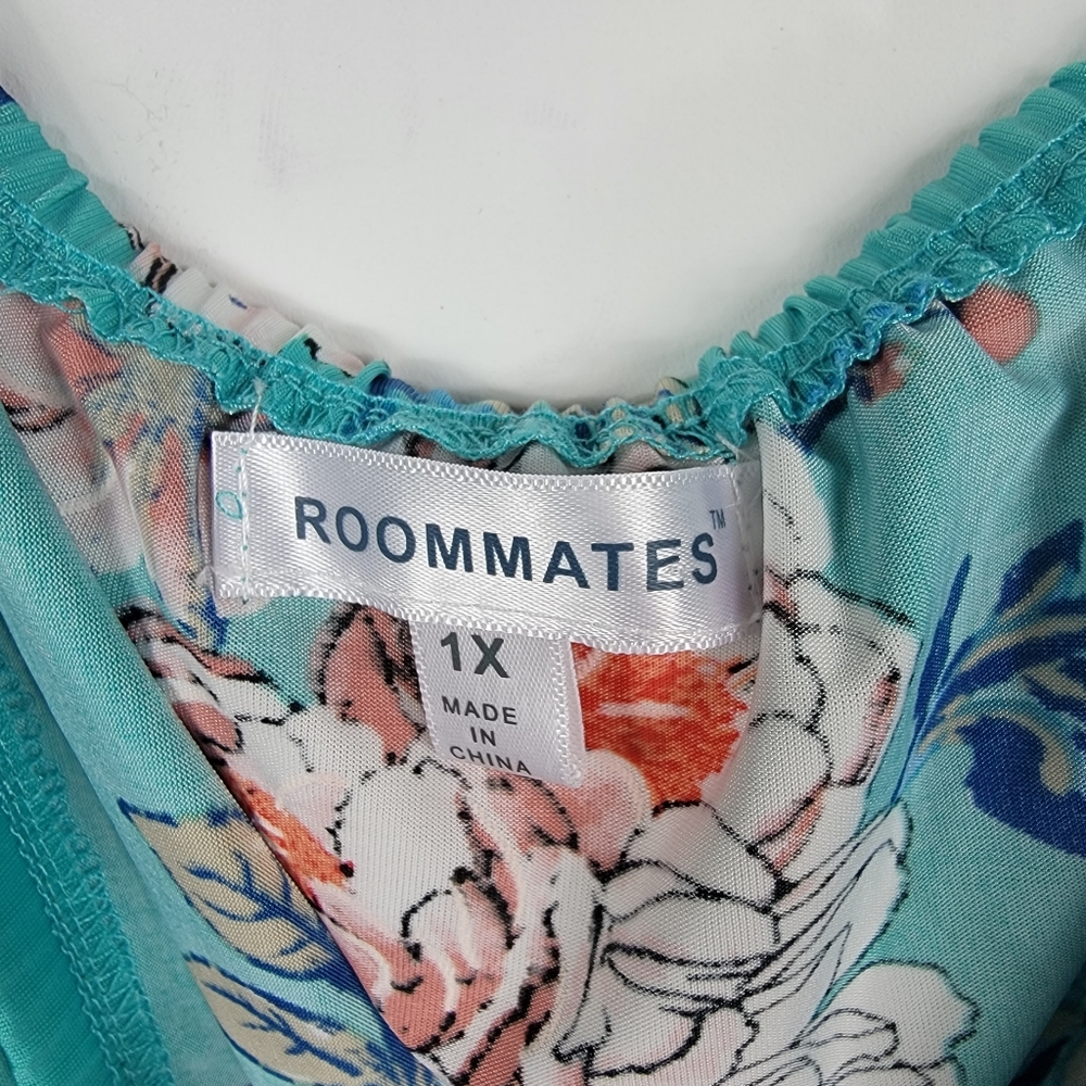 Roommates Blue Floral Blouse Sz 1X New - Picture 4 of 6